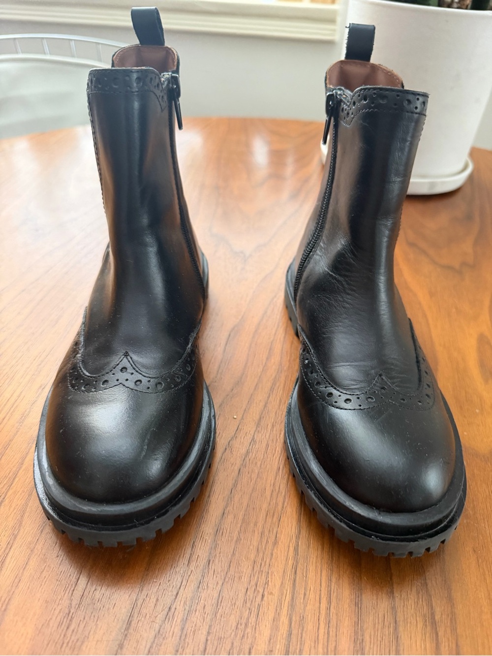 Zara Black Zipper Ankle Boots. Size 35 - 3 1/2 (kids)